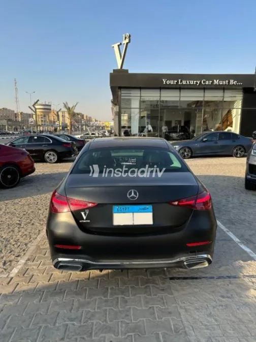 مرسيدس C 180 2022 أسود مستعملة للبيع - 4