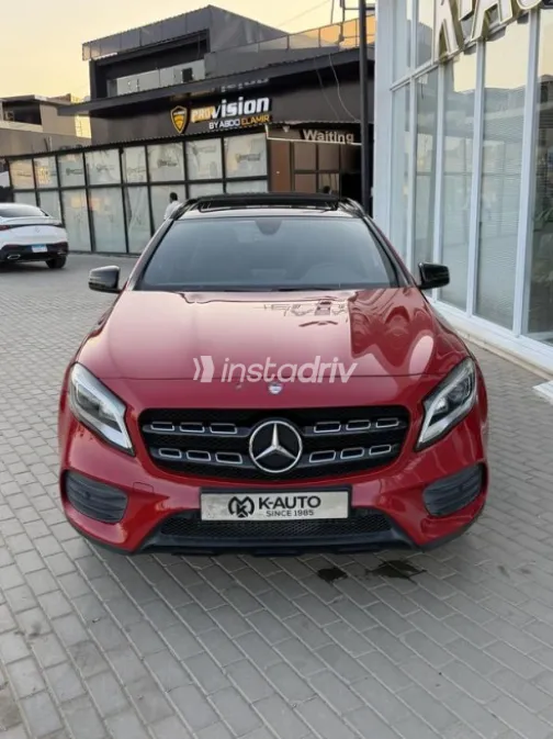 Mercedes GLA 200 2020 Red Used for Sale - 2