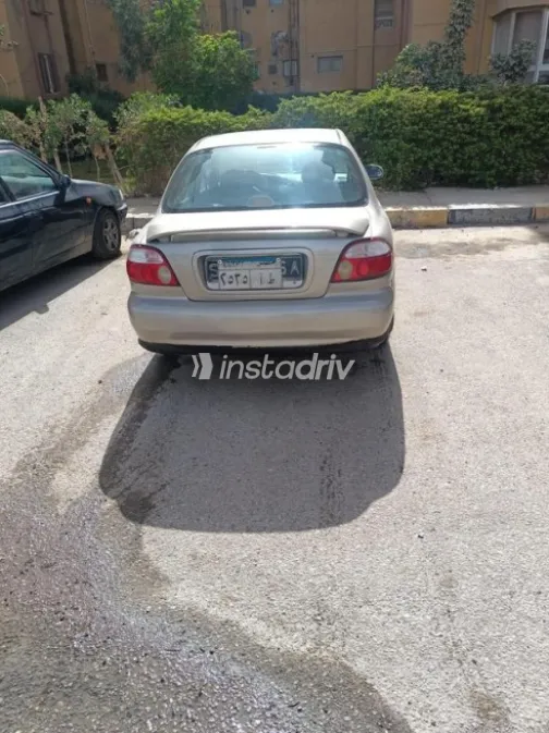 Kia Sephia 1999 Gold Used for Sale - 5