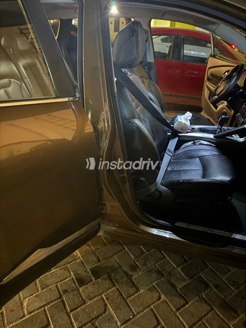 Renault Kadjar 2019 Bronze Used for Sale - 4