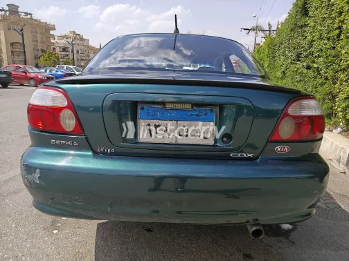 Kia Sephia 1999 Green Used for Sale - 1