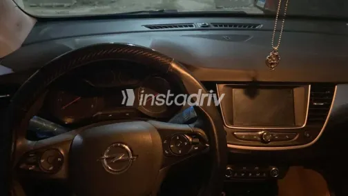 اوبل كروس لاند 2020 رمادي مستعملة للبيع - 7