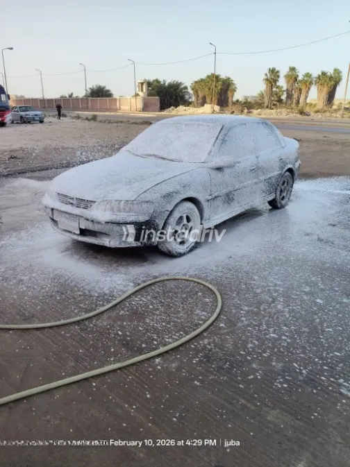 Opel Vectra 1996 Green Used for Sale - 3