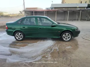 Opel Vectra 1996 Green Used for Sale