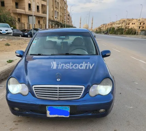 Mercedes C 180 2003 Blue Used for Sale - 1