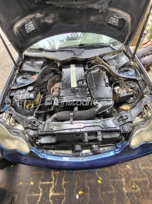 Mercedes C 180 2003 Blue Used for Sale - 2