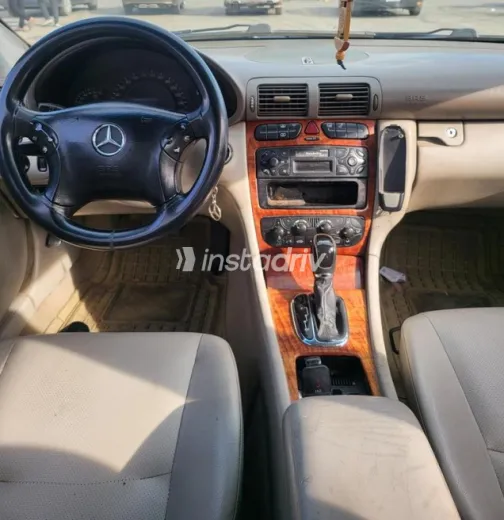 Mercedes C 180 2003 Blue Used for Sale - 5