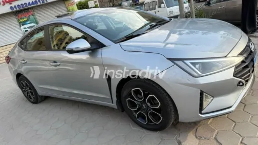 Hyundai Elantra 2020 Silver Used for Sale - 3