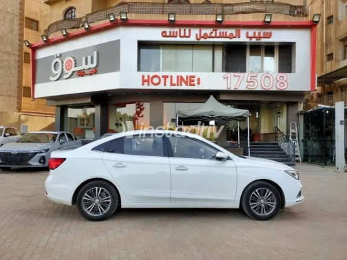 MG 5 2020 White Used for Sale - 6