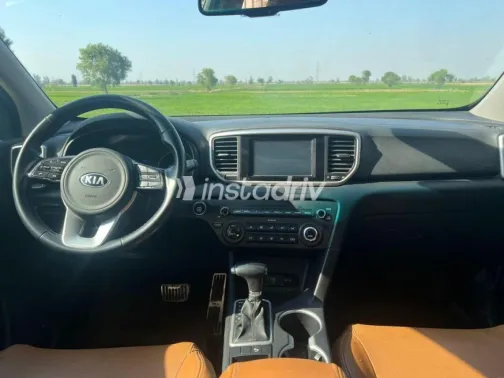 Kia Sportage 2020 White Used for Sale - 5