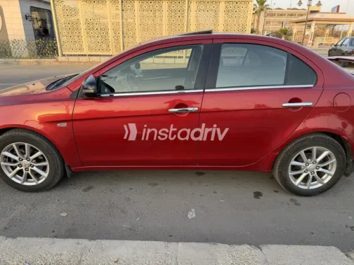 Mitsubishi Lancer EX Shark 2016 Dark Red Used for Sale - 2
