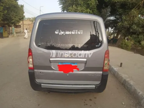 Chevrolet N300 2018 White Used for Sale - 2