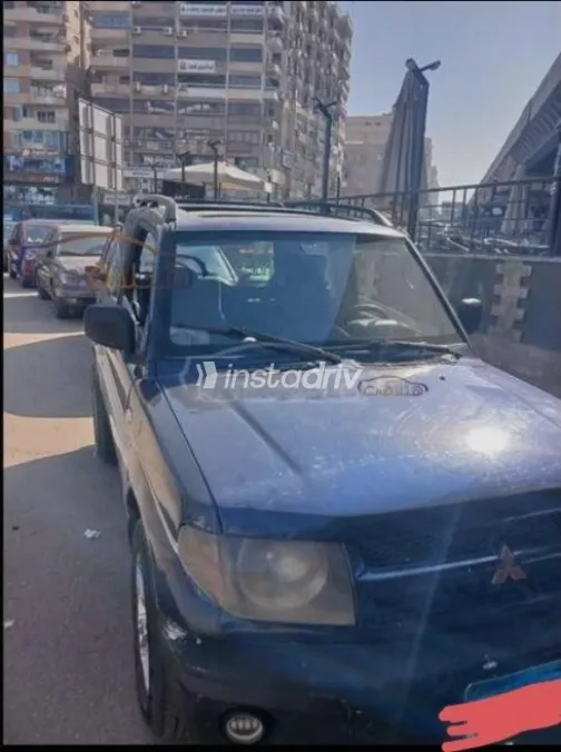 Mitsubishi Pajero 2002 White Used for Sale - 3