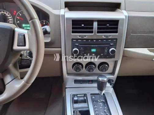 Jeep Cherokee 2009 Gold Used for Sale - 7
