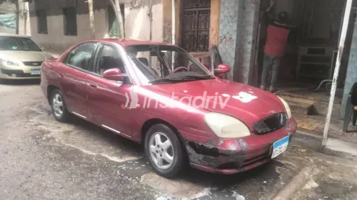 Daewoo Nubira 2001 Burgundy Used for Sale - 1