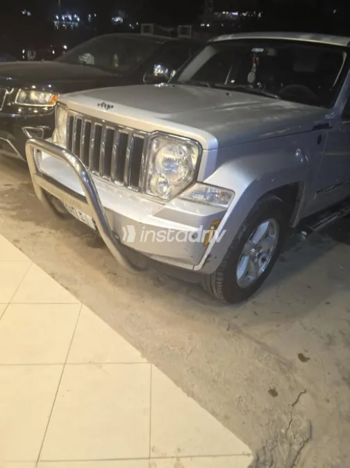 Jeep Cherokee 2013 White Used for Sale - 1