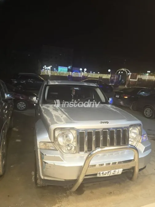 Jeep Cherokee 2013 White Used for Sale - 10