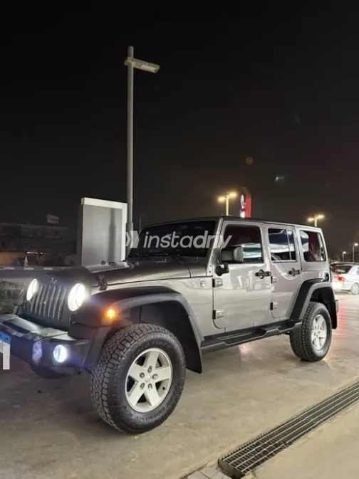 Jeep Wrangler 2013 Gray Used for Sale - 1