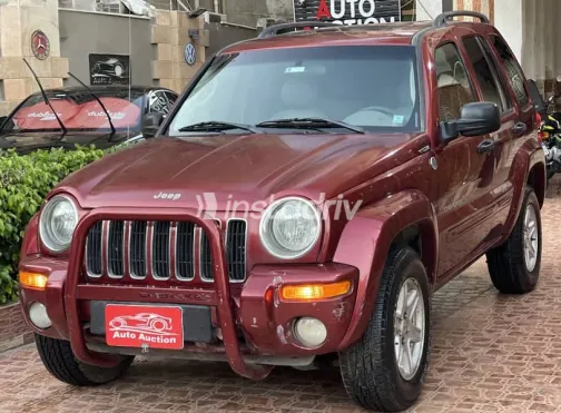 Jeep Liberty 2005 Red Used for Sale - 3