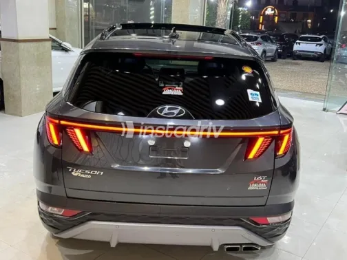 Hyundai Tucson 2021 Gray Used for Sale - 9