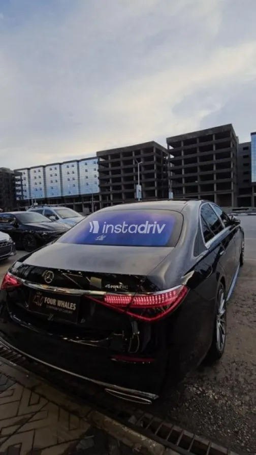 Mercedes S 500 2021 Black Used for Sale - 3