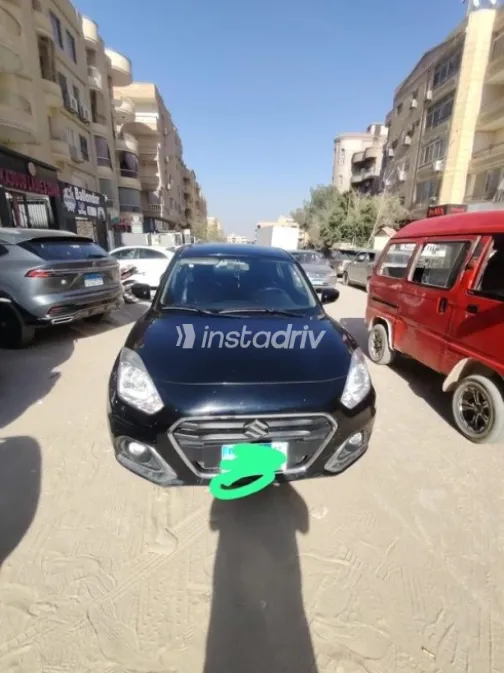Suzuki Swift Dzire 2022 White Used for Sale - 3