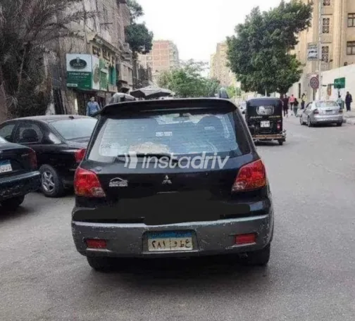 Mitsubishi Outlander 2004 Black Used for Sale - 2