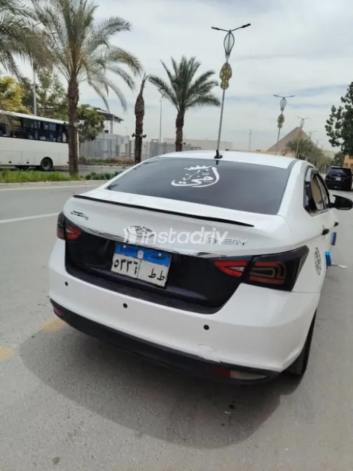 Chery Arrizo 5 2022 White Used for Sale - 2