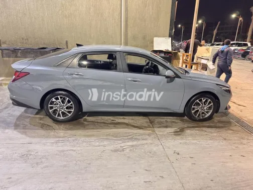 Hyundai Avante 2021 Dark Gray Used for Sale - 5