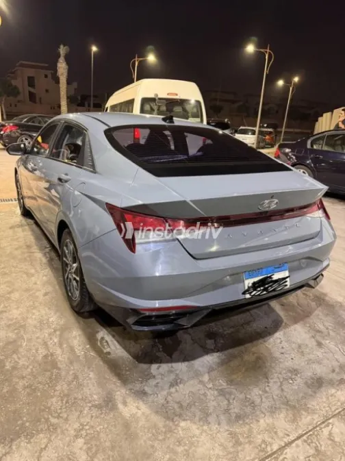 Hyundai Avante 2021 Dark Gray Used for Sale - 8