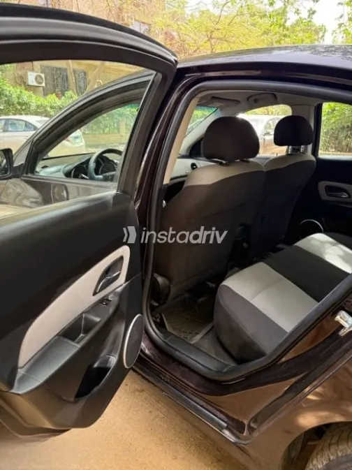 Chevrolet Cruze 2015 Burgundy Used for Sale - 4