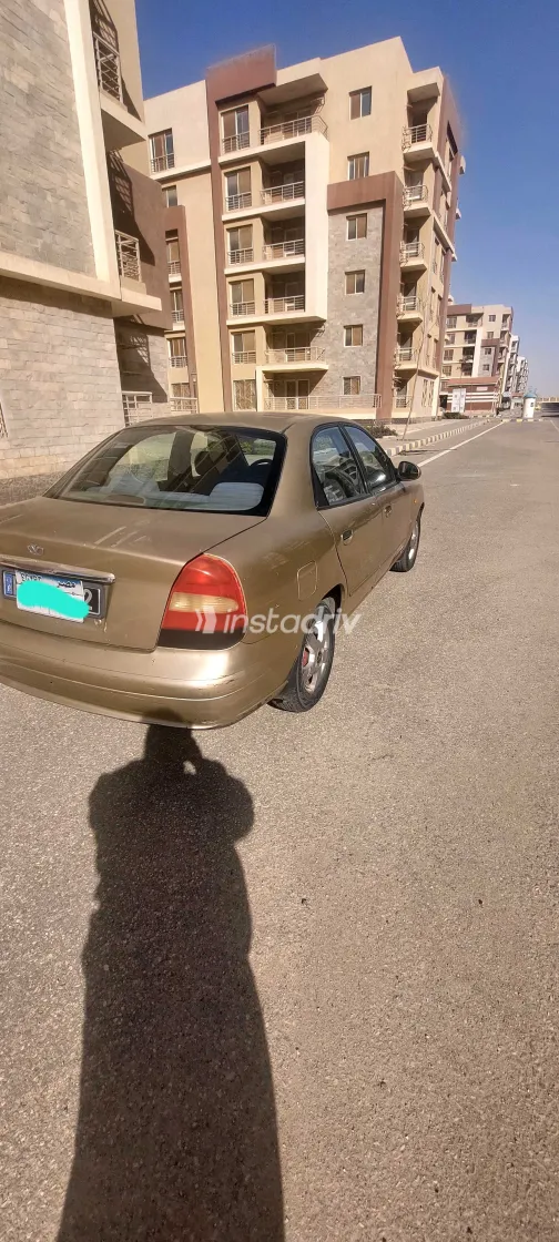 Daewoo Nubira 2008 Gold Used for Sale - 1