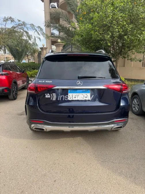 Mercedes GLE 450 2021 White Used for Sale - 4