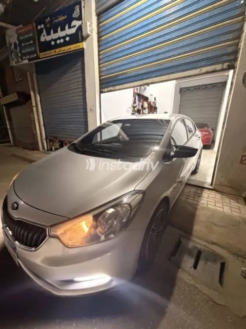 Kia K3 2016 Silver Used for Sale - 9