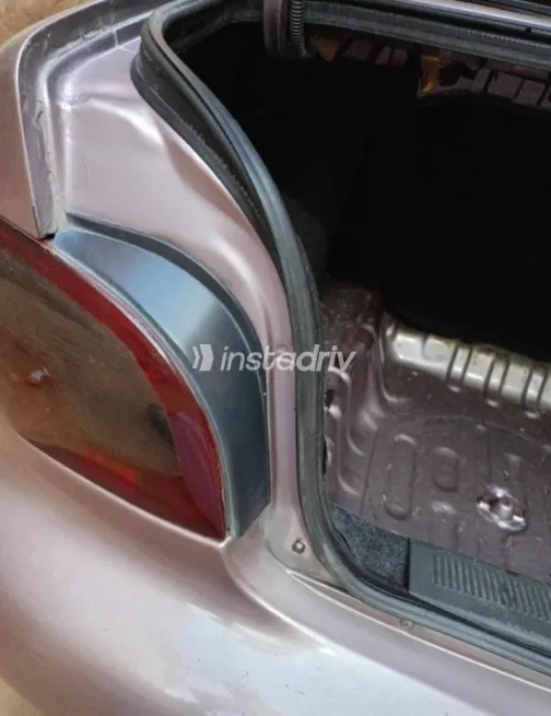 Hyundai Accent 1999 Beige Used for Sale - 6