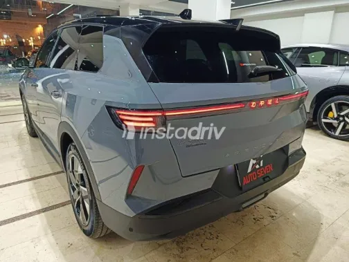 Opel Grandland 2026 Gray Used for Sale - 9