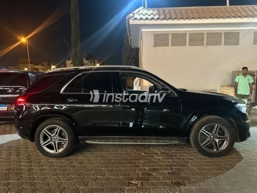 Mercedes GLE 450 2023 Black Used for Sale - 4