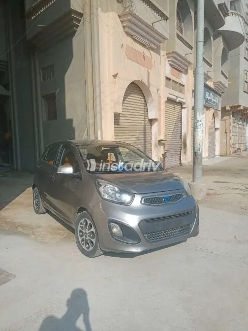 Kia Picanto 2014 Brown Used for Sale - 3