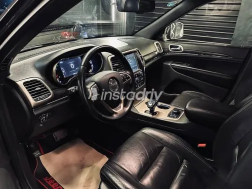 Jeep Grand Cherokee 2016 Brown Used for Sale - 9