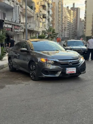 Honda Civic 2018 Gray Used for Sale