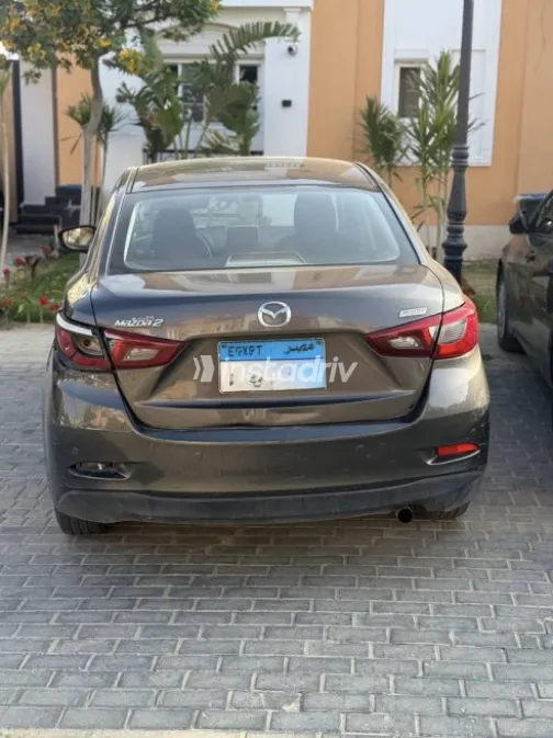 Mazda 2 2016 Gray Used for Sale - 4