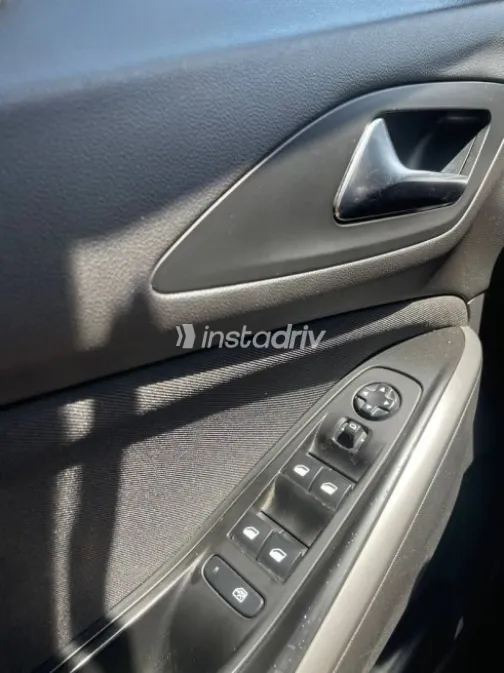 Opel Grandland 2018 Burgundy Used for Sale - 9