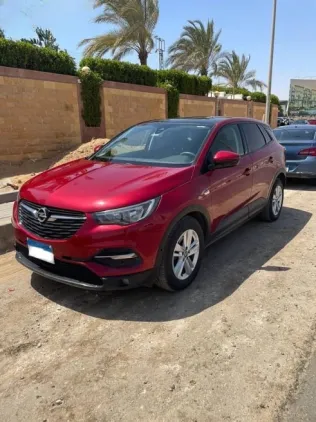 Opel Grandland 2018 Burgundy Used for Sale