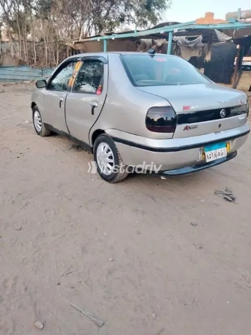 Fiat Siena 2001 White Used for Sale - 1