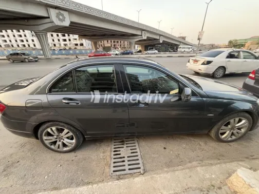 مرسيدس C 180 2013 فضي مستعملة للبيع - 1
