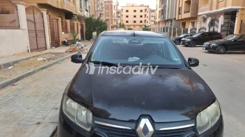 رينو سانديرو 2016 أسود مستعملة للبيع - 2