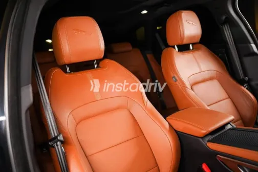 Jaguar F-Pace 2023 White Used for Sale - 9