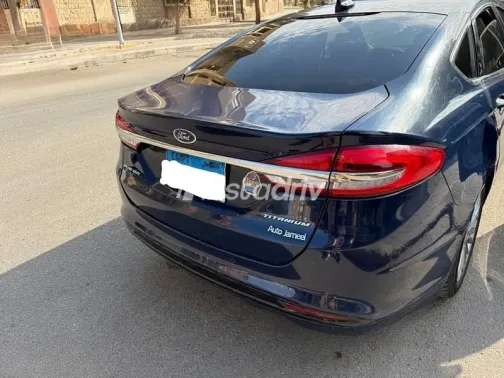 فورد فيوجن 2020 أزرق غامق مستعملة للبيع - 3
