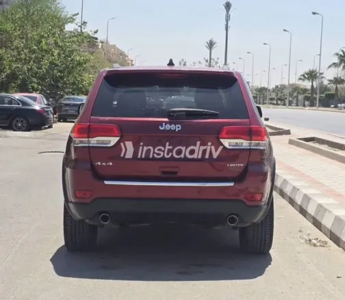 Jeep Grand Cherokee 2018 White Used for Sale - 3