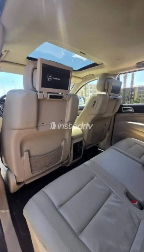 Jeep Grand Cherokee 2018 White Used for Sale - 8